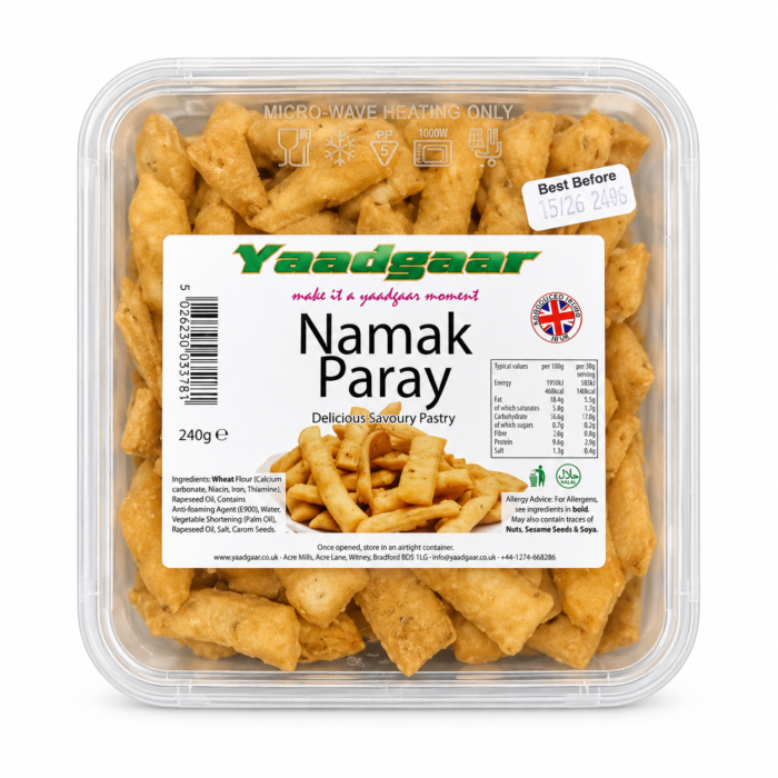 Yaadgaar Namak Pary